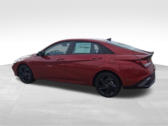Used 2026 Red Hyundai SEL Sport image 6