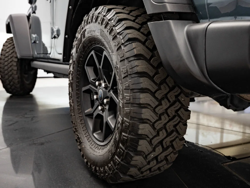 Used 2025 Anvil Clear Coat Jeep Willys 4xe image 45
