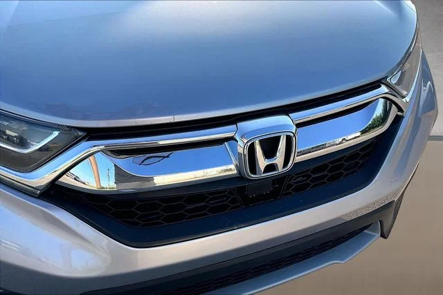 Used 2017 Silver Honda EX-L image 24