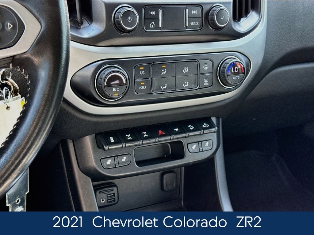 Used 2021  Chevrolet ZR2 image 33