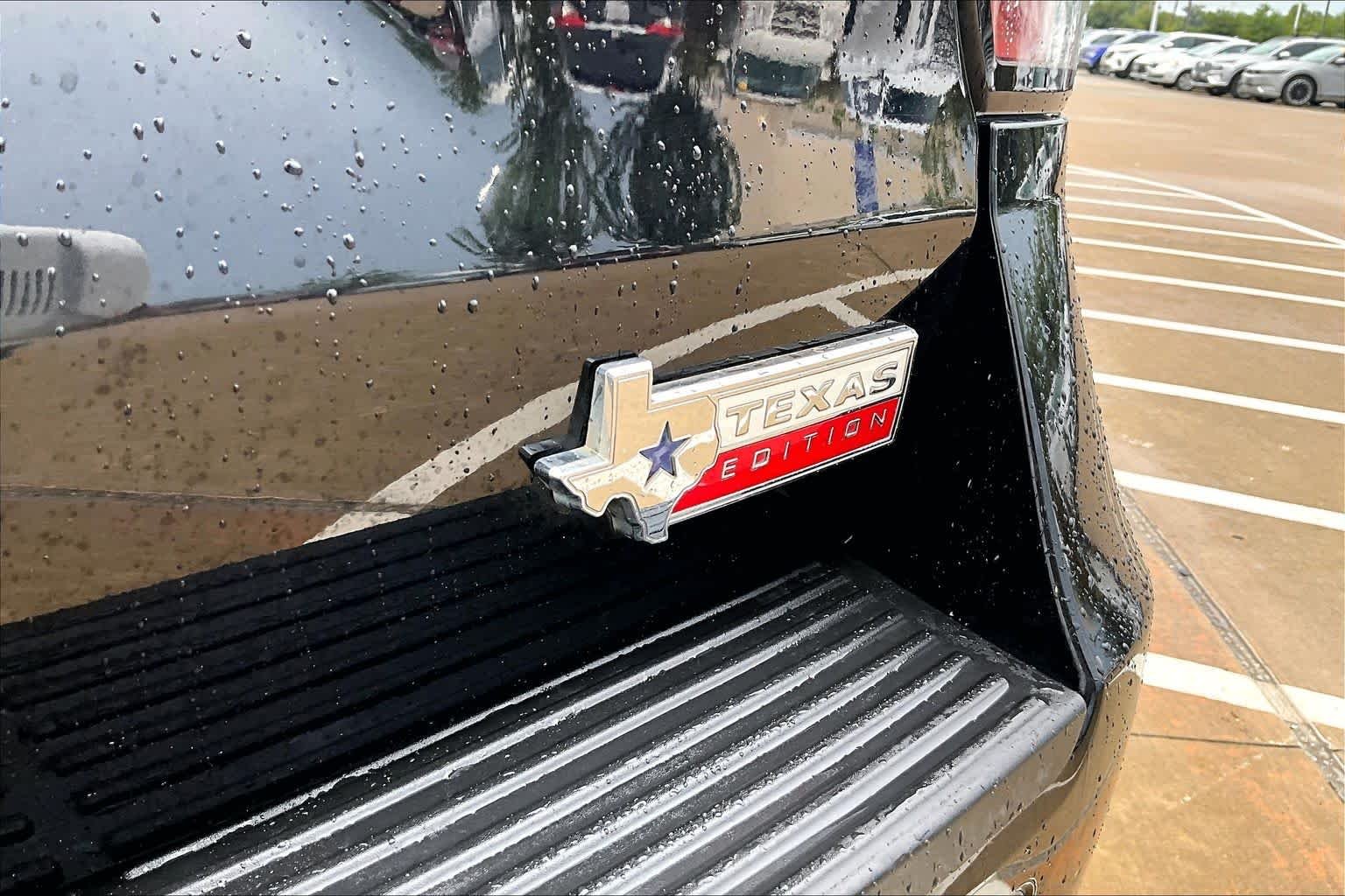 Used 2019 Agate Black Metallic Ford Limited image 10