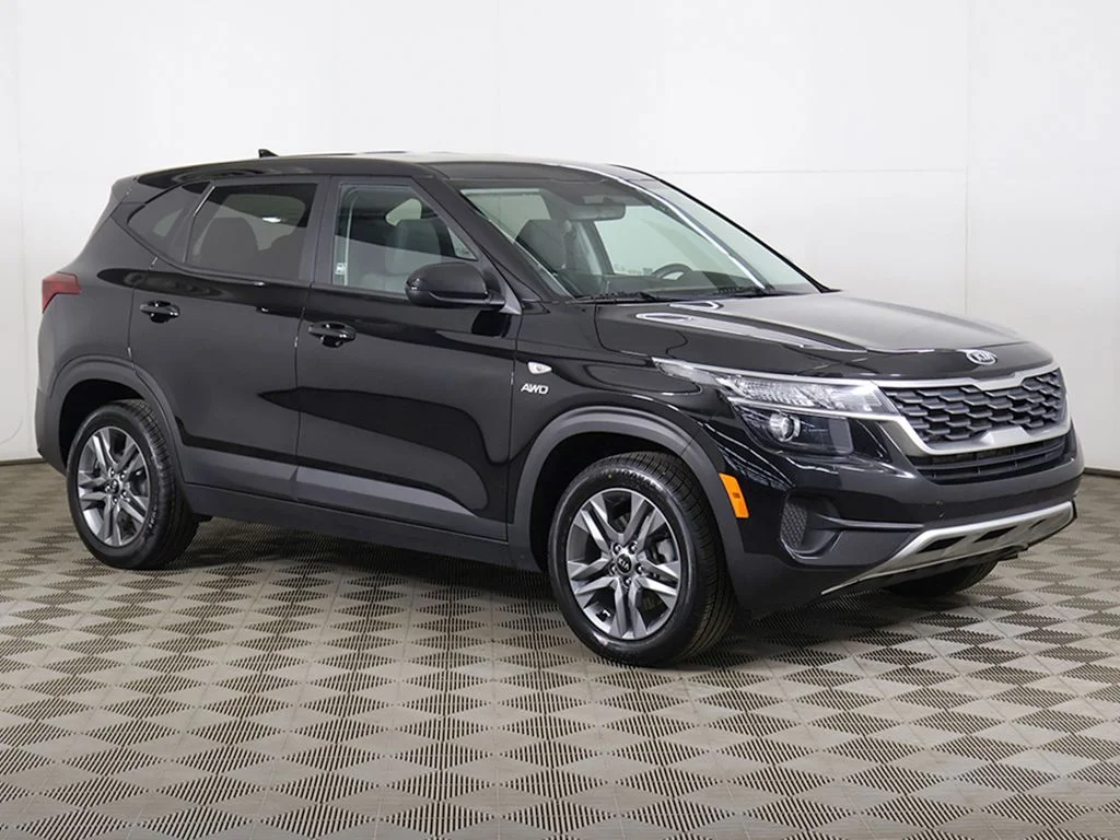 Certified 2021 Kia Seltos LX with VIN KNDEPCAA8M7174616 for sale in Streetsboro, OH