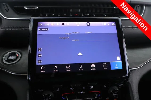 Used 2025 Black Jeep Overland image 5