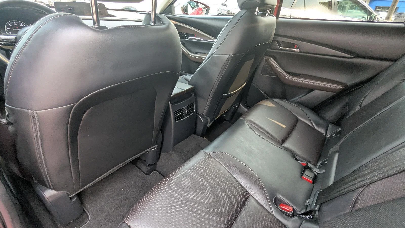 2025 Mazda CX-30 Turbo Premium Plus - Photo 15