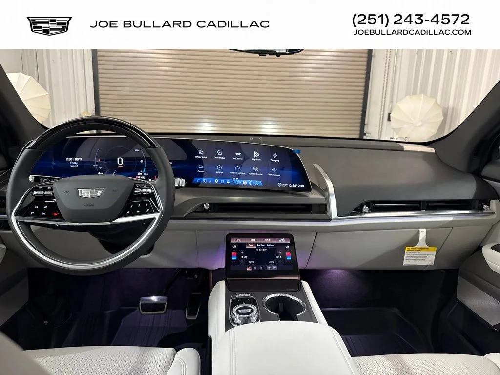 2027 Cadillac VISTIQ Sport - Photo 15