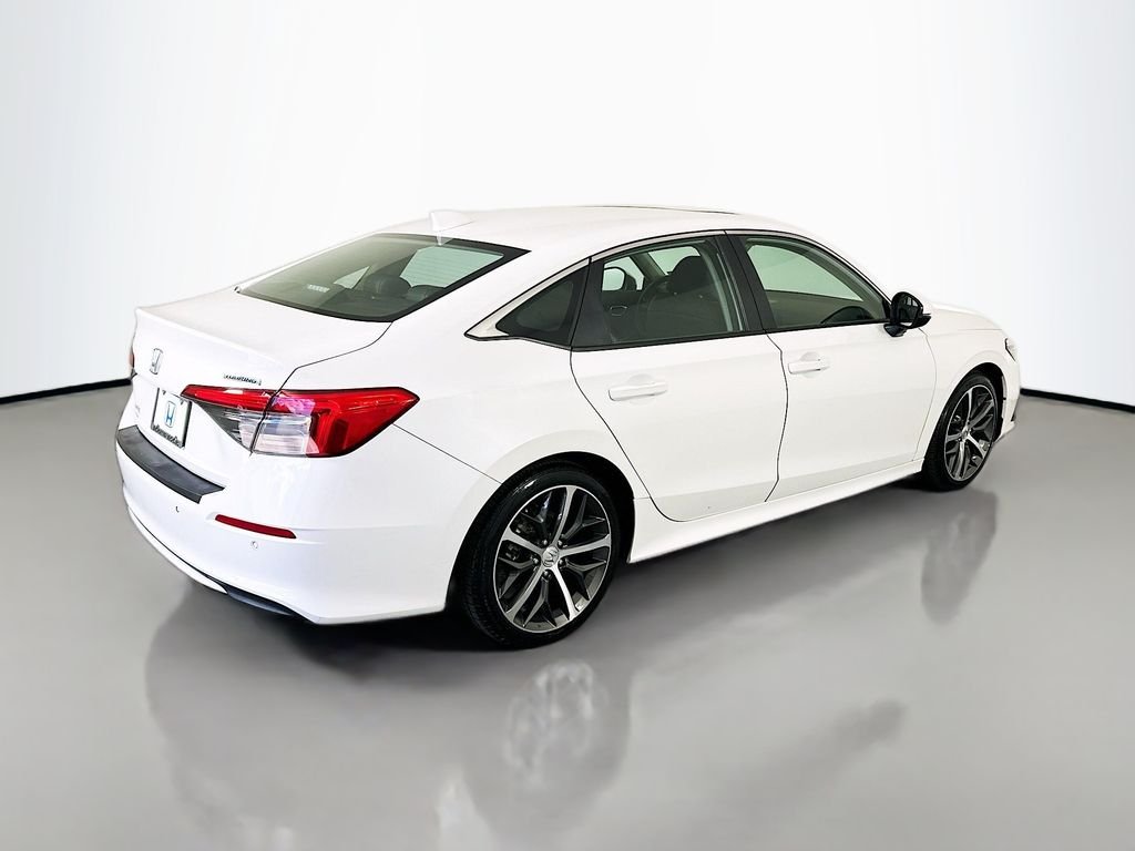 2022 Honda Civic Touring - Photo 5