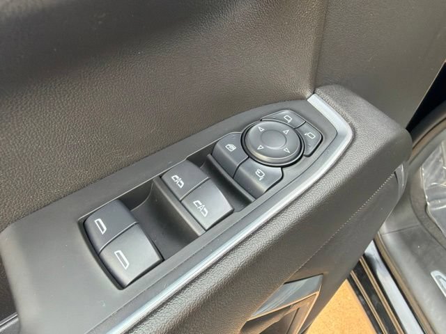 2024 GMC Sierra 1500 SLT - Photo 13