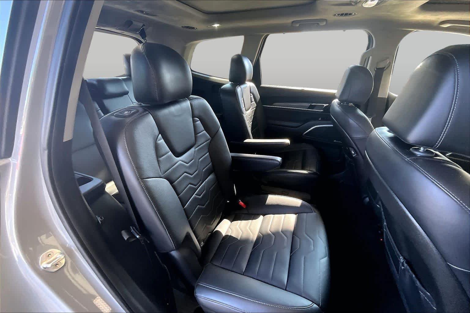 Used 2022 Wolf Gray Kia SX image 20