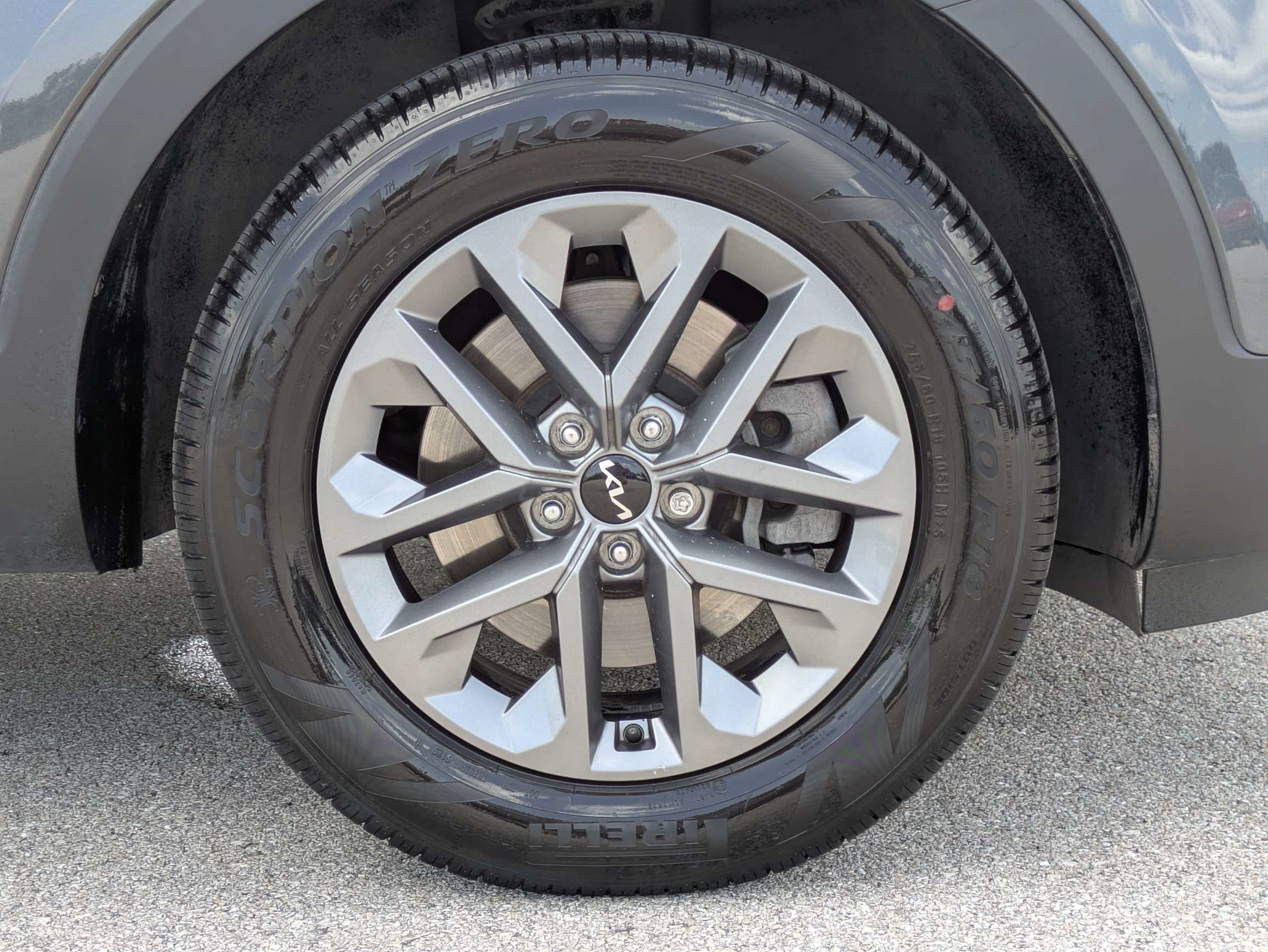 Certified Used 2024 Gravity Gray Kia LX image 11