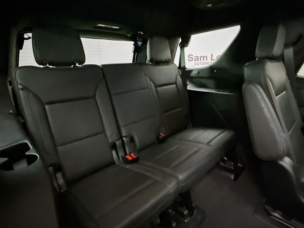 Used 2021 Gray Chevrolet High Country image 29