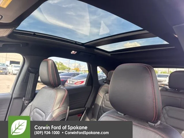 Used 2024 Rapid Red Metallic Tinted Clearcoat Ford ST-Line Elite image 23