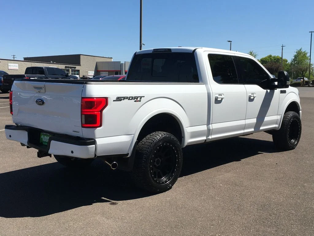 Used 2018 White Ford Lariat image 7