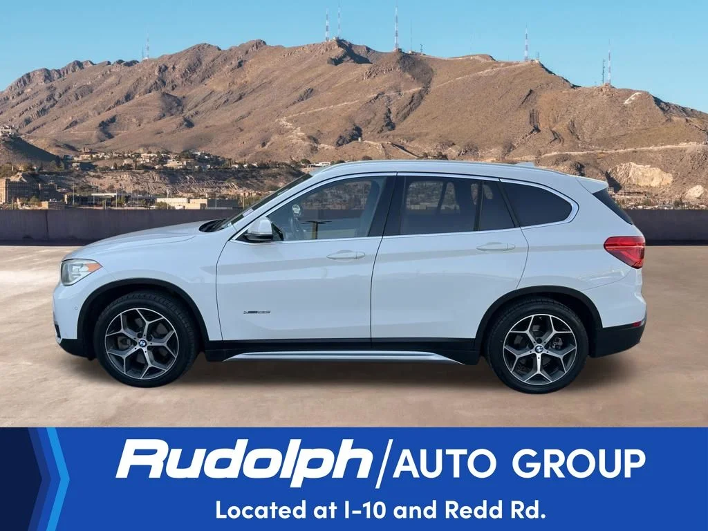 Used 2018 Alpine White BMW xDrive28i image 2