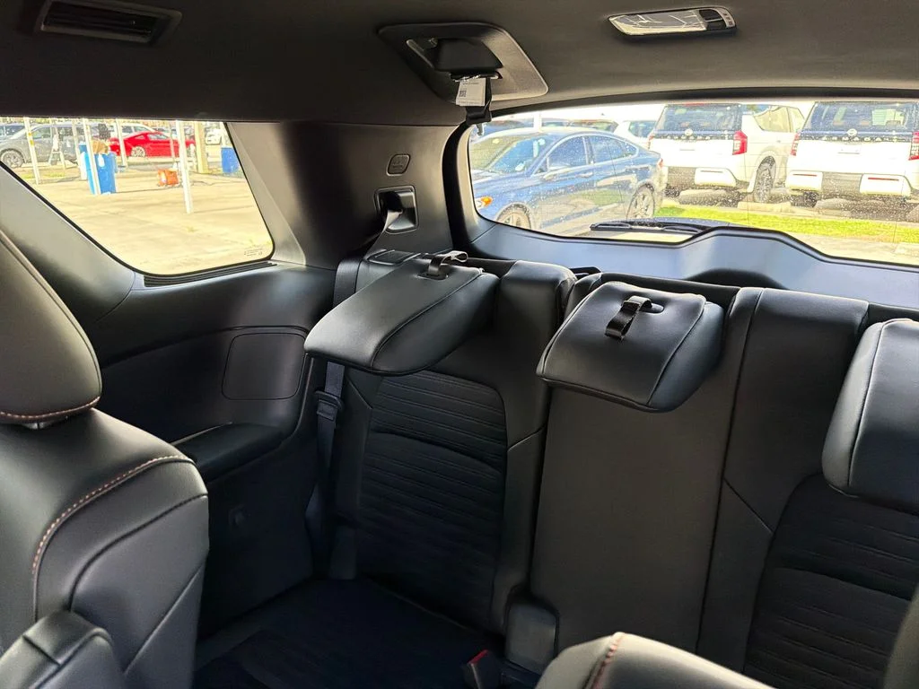 Certified Used 2025 Black Nissan Rock Creek image 32