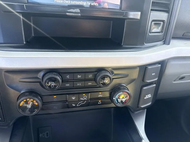 2023 Ford F-250 Super Duty XLT - Photo 24