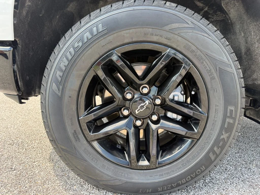 Used 2024 White Chevrolet LT Trail Boss image 25