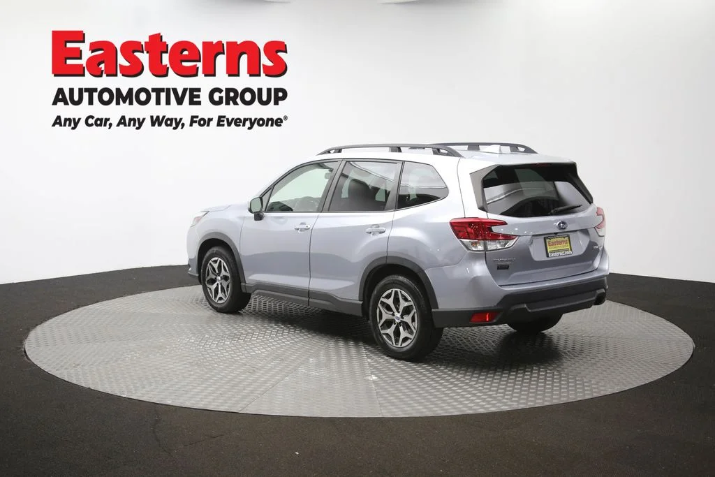 Used 2022 Silver Subaru Premium image 67