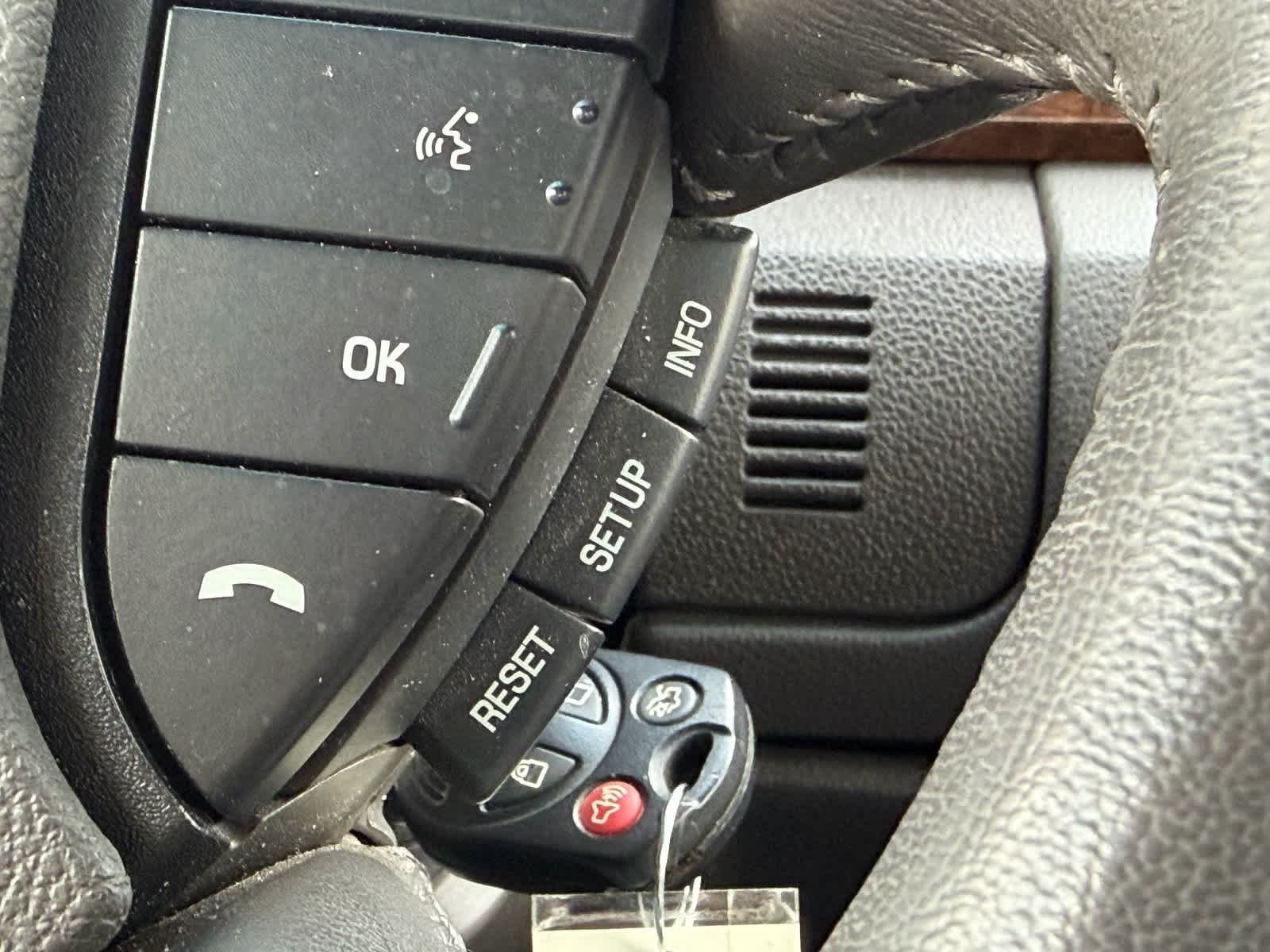 Used 2008 Blue Ford Limited image 16