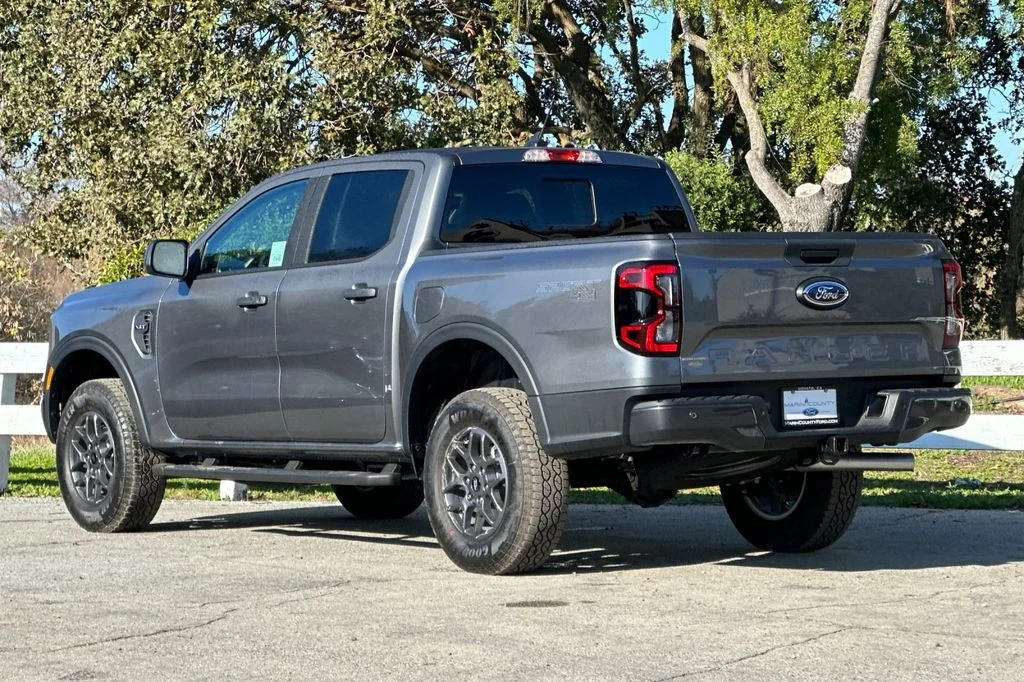 New 2025 Gray Metallic Ford XLT image 6