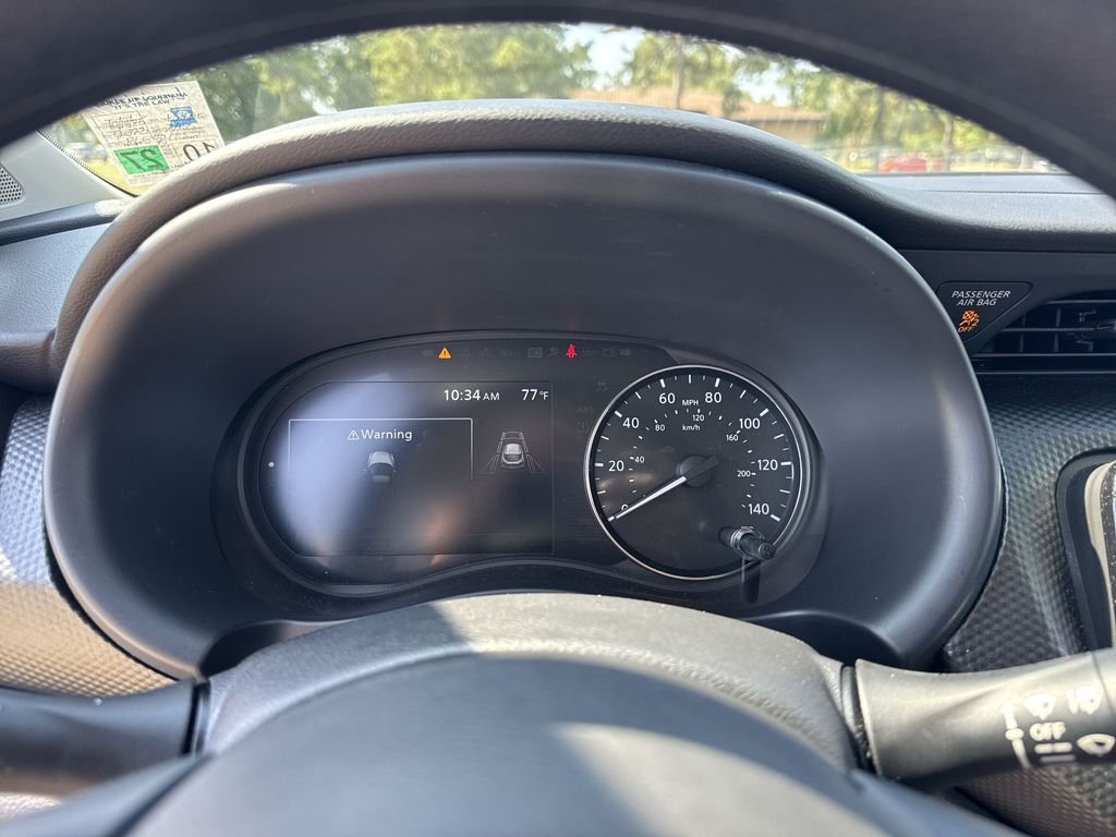 Used 2023 Gray Nissan SV image 10