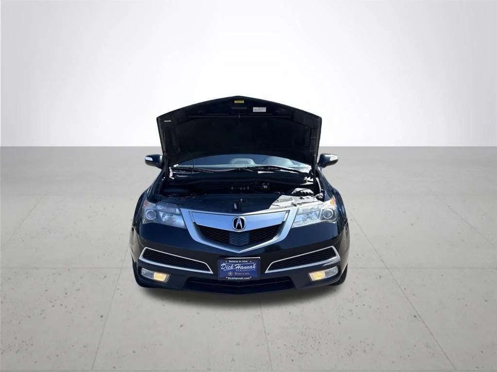 Used 2012  Acura 3.7L Advance Package image 3
