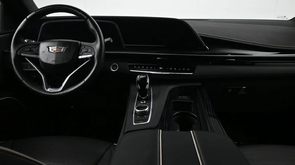 Used 2023 Red Cadillac Sport image 4