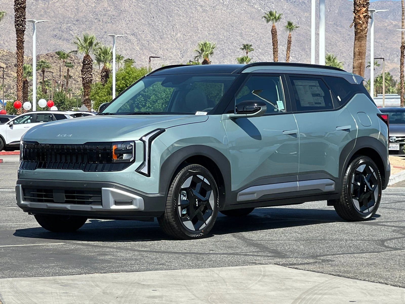 New 2027 Green Kia EX image 7