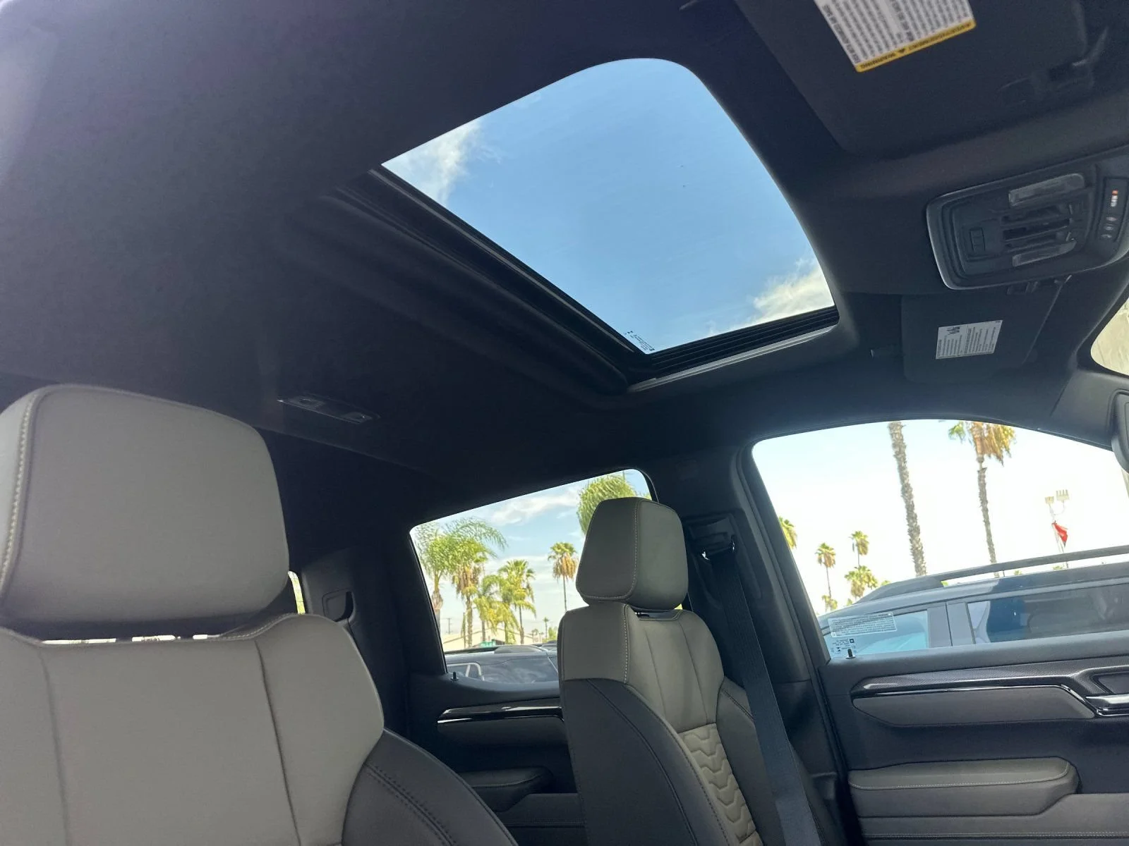 New 2026 Summit White Chevrolet ZR2 image 16