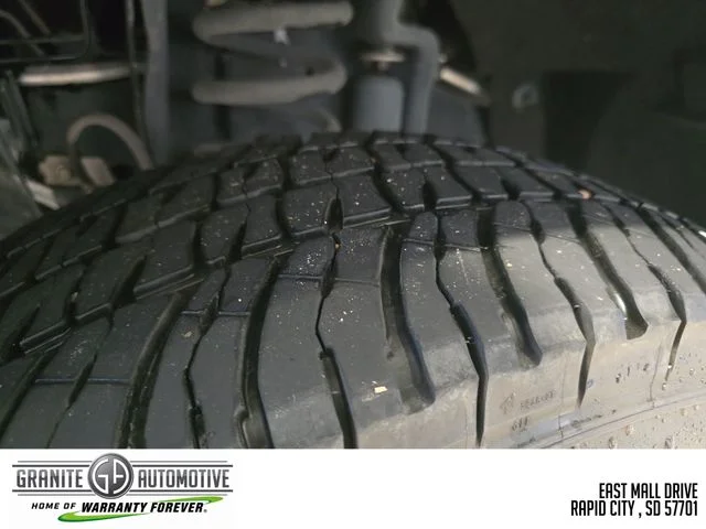 Used 2016 Black Ford Lariat image 27
