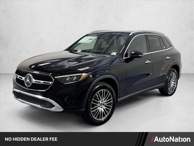 New 2026 Black Mercedes-Benz GLC 300 image 31