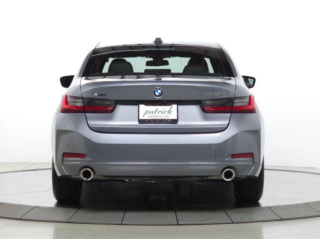 Used 2024 Gray Metallic BMW 330i xDrive image 8