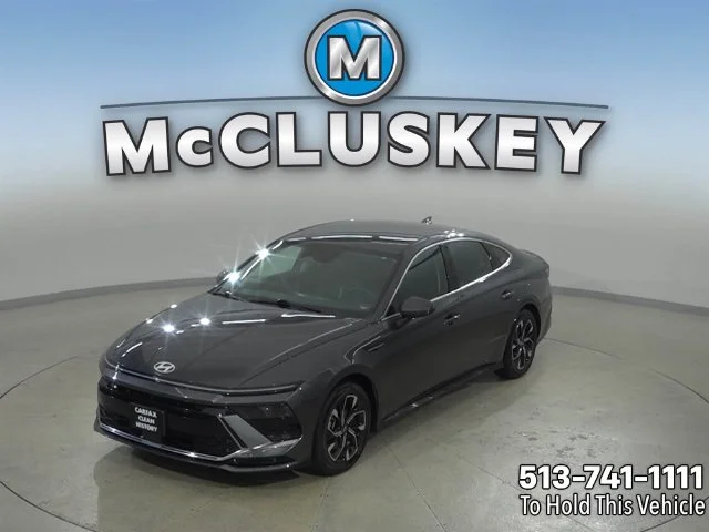 Used 2024 Gray Hyundai SEL image 5
