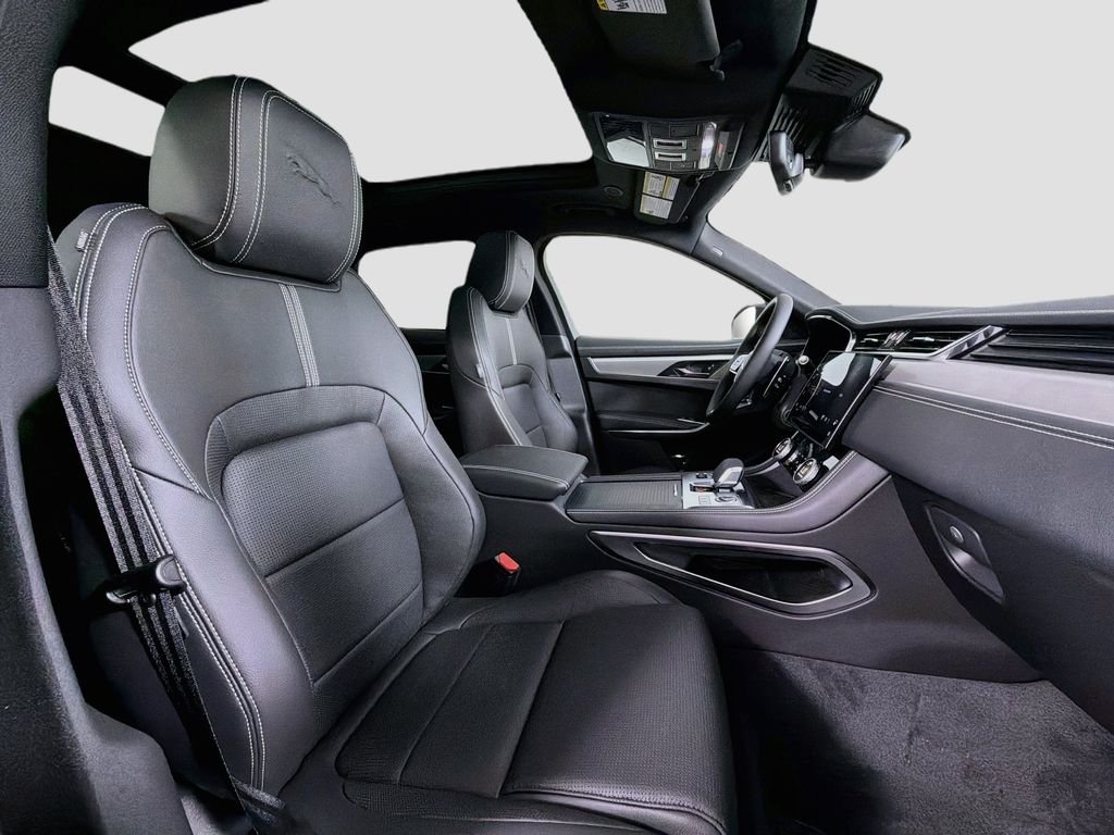New 2026 Santorini Black Jaguar P250 R-Dynamic S image 30