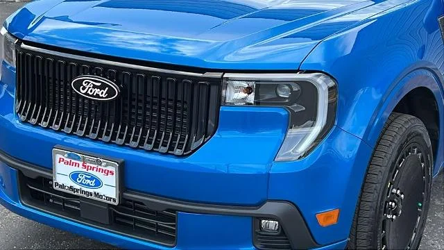 New 2025 Velocity Blue Ford Lobo™ image 28