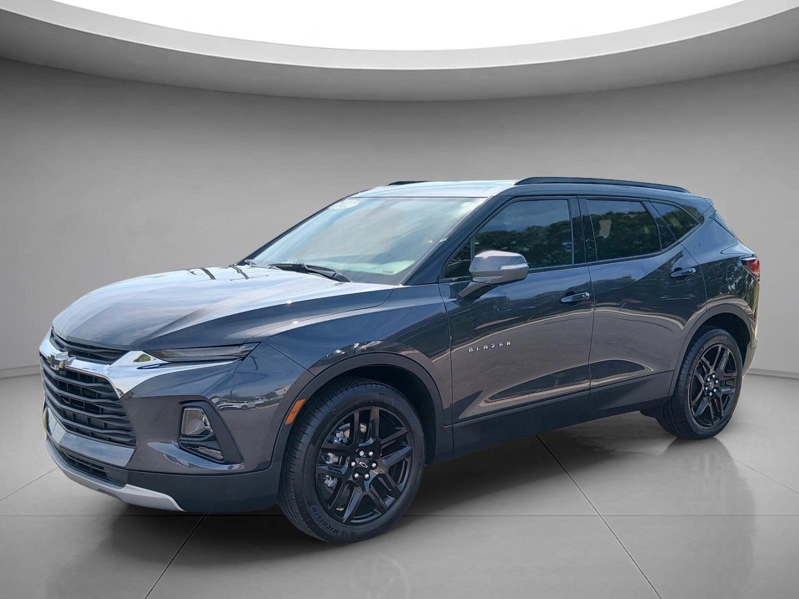 Used 2022 Iron Gray Metallic Chevrolet LT image 1