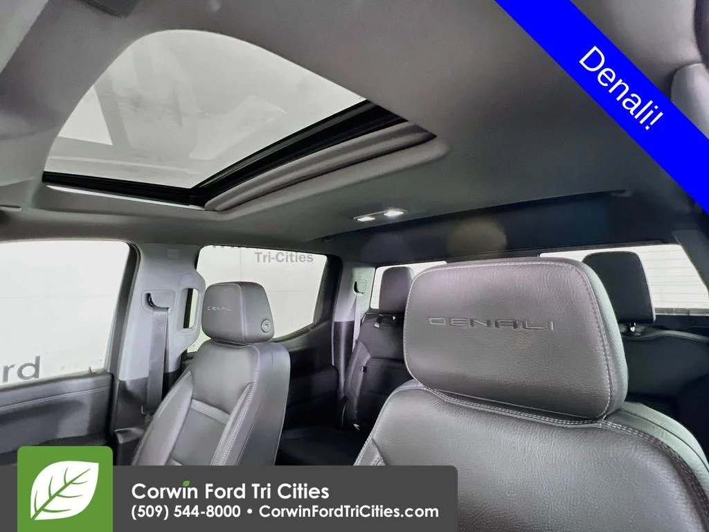 Used 2020  GMC Denali image 26