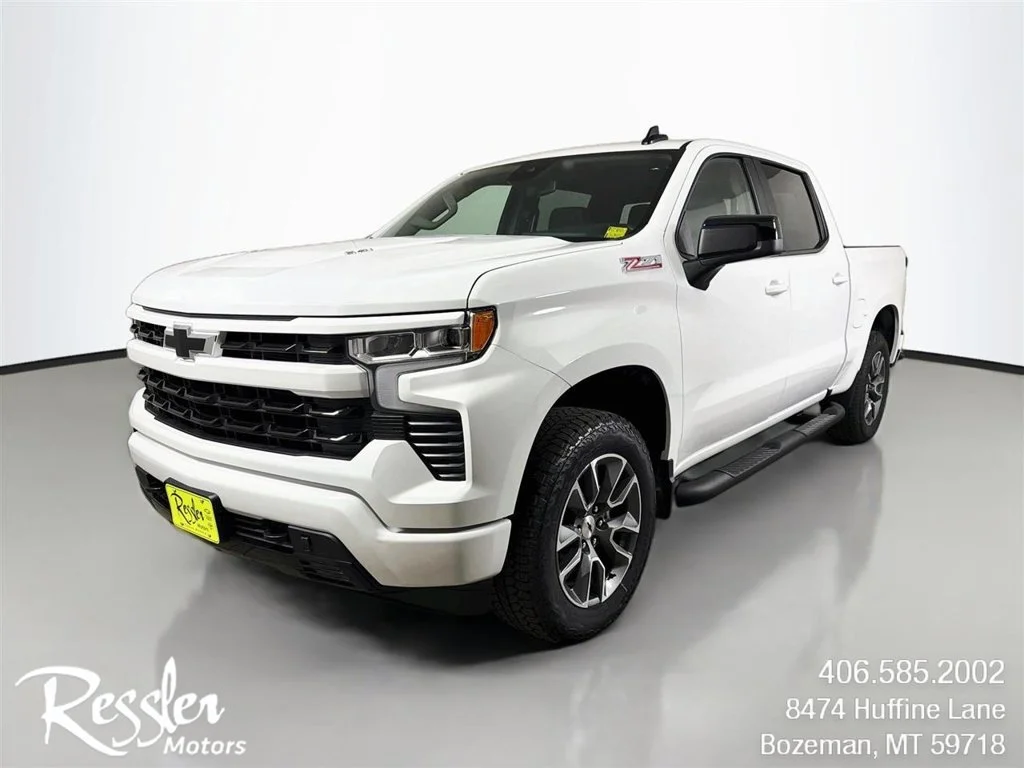 New 2026 Summit White Chevrolet RST image 1