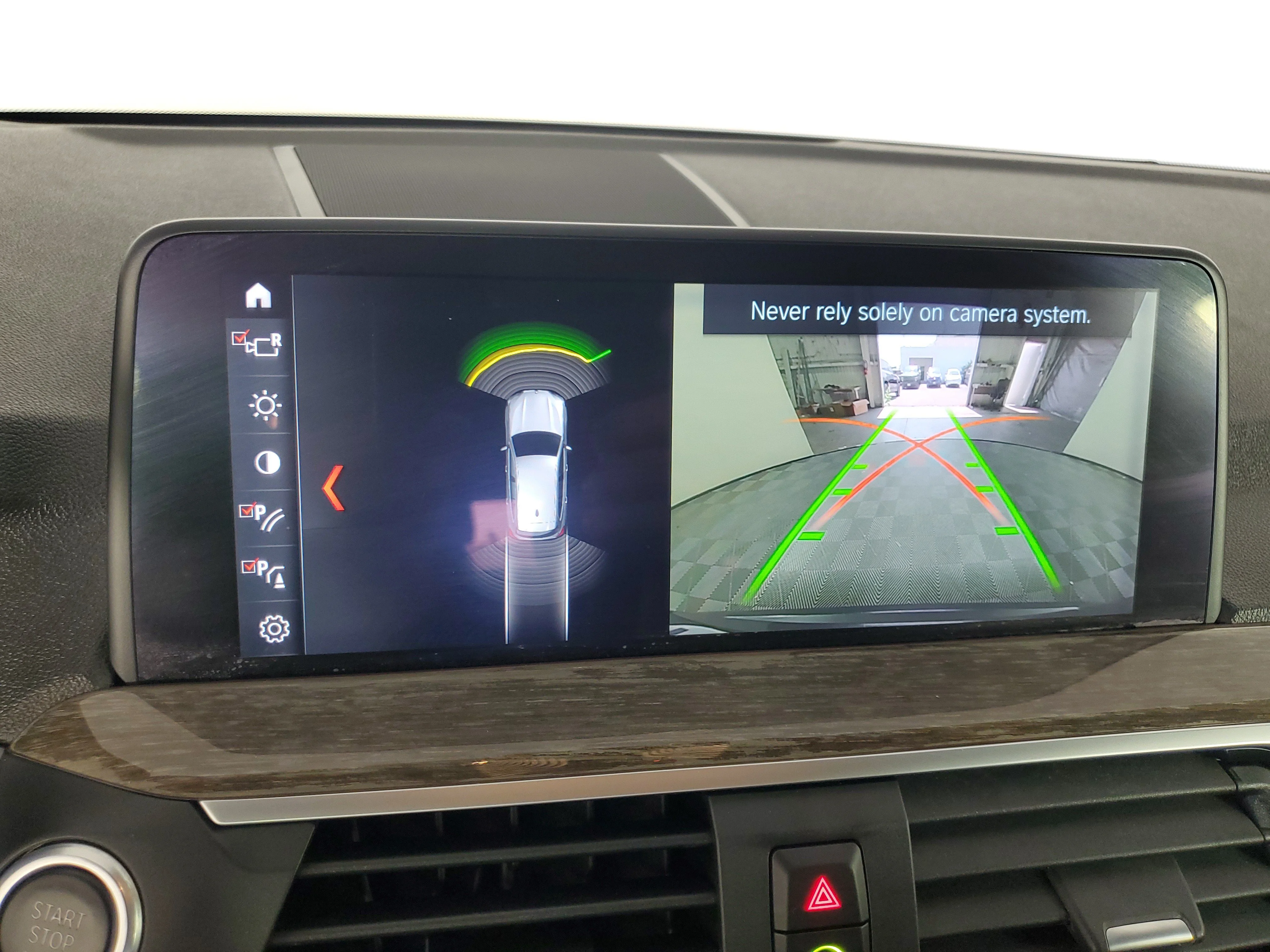 Used 2019 Dark Graphite Metallic BMW sDrive30i image 22