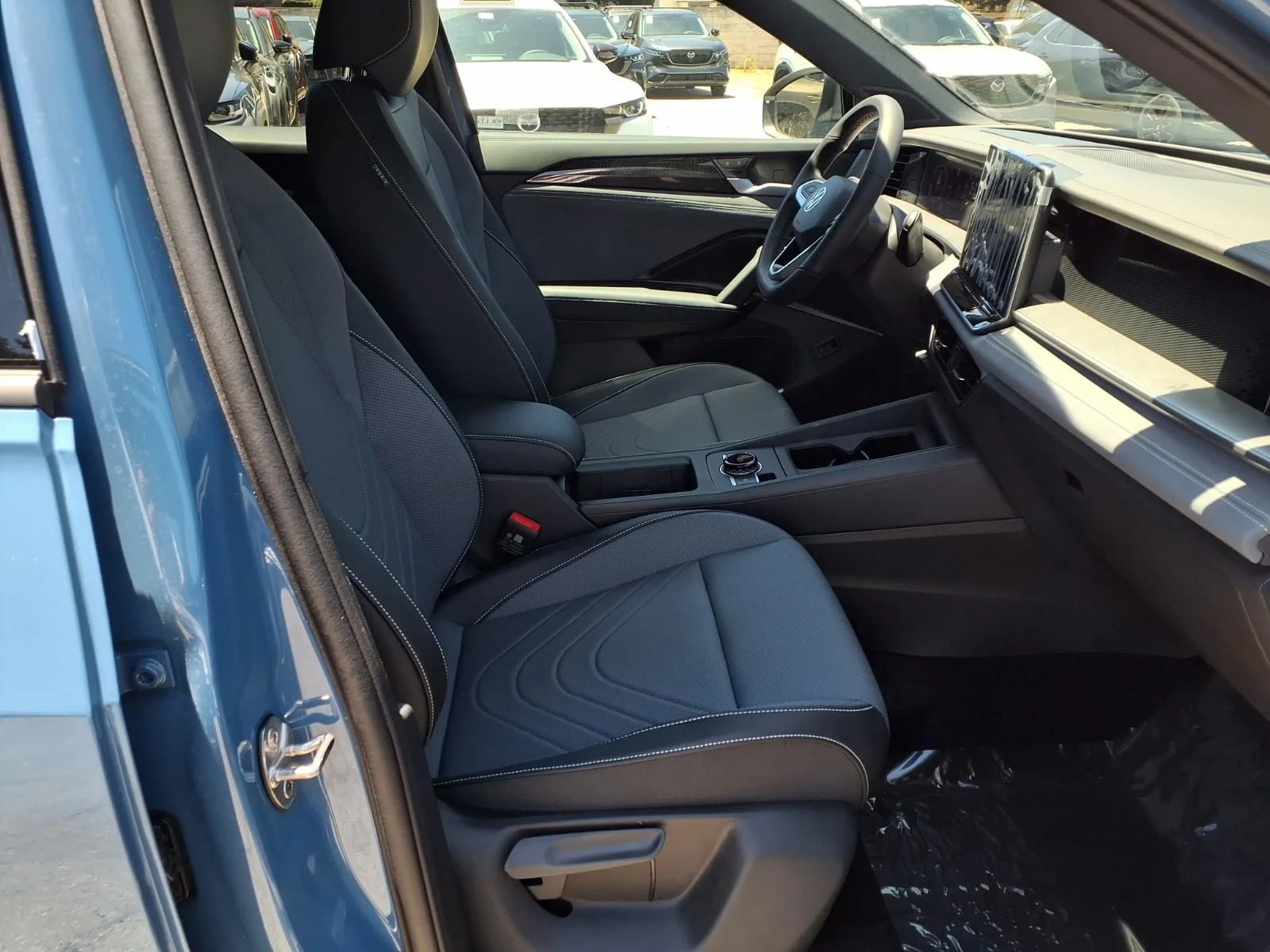 New 2026 Blue Volkswagen 2.0T SE R-Line Black image 24