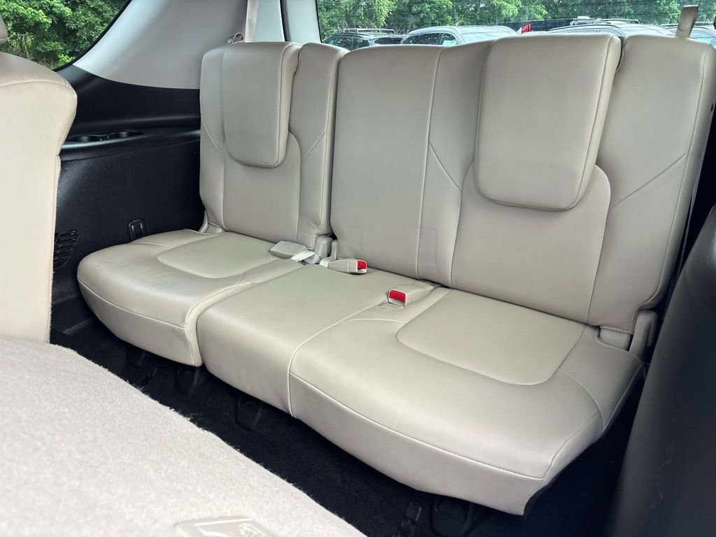 Used 2024 White Nissan SV image 13