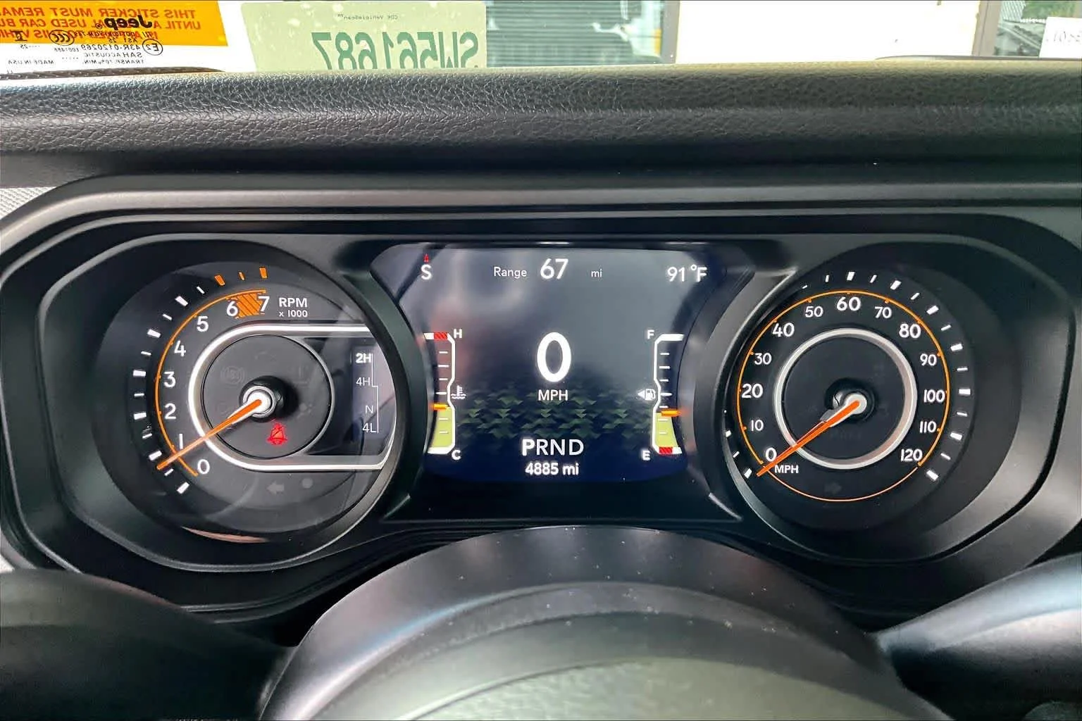Used 2025 Granite Crystal Metallic Clearcoat Jeep Sport S image 25