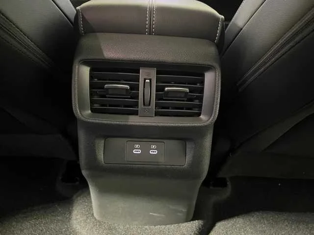 2025 Nissan Murano SL - Photo 8