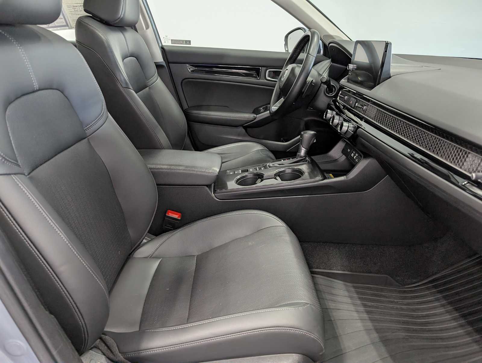 Used 2024 Sonic Gray Pearl Honda Touring image 40