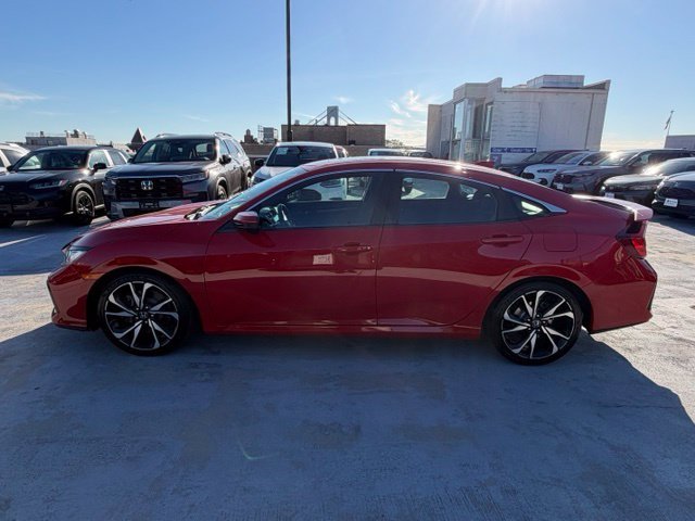 Used 2018 Red Honda Si image 4
