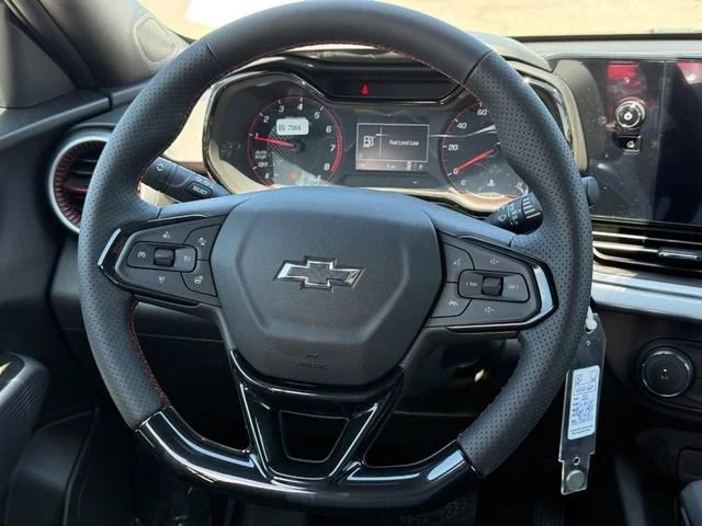2026 Chevrolet Trax RS - Photo 7