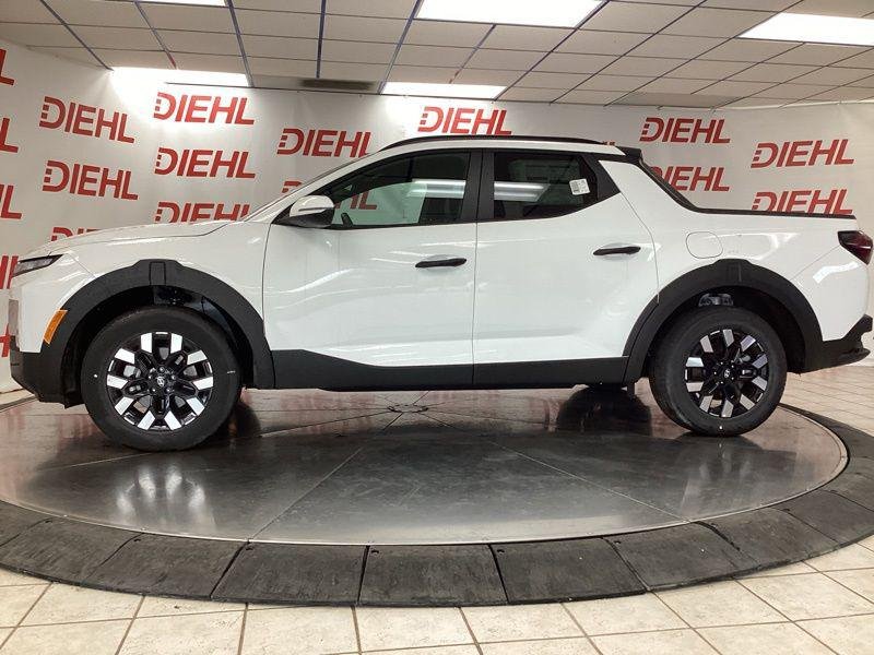 New 2026 White Hyundai SEL AWD image 4