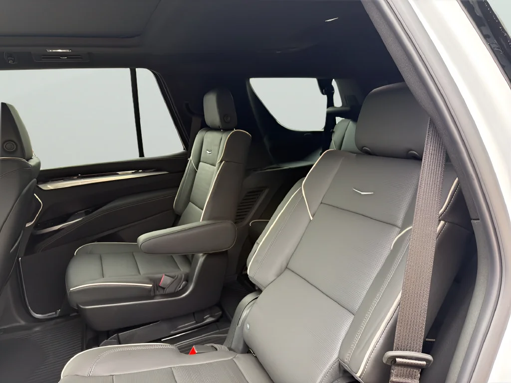 2027 Cadillac Escalade Sport - Photo 33