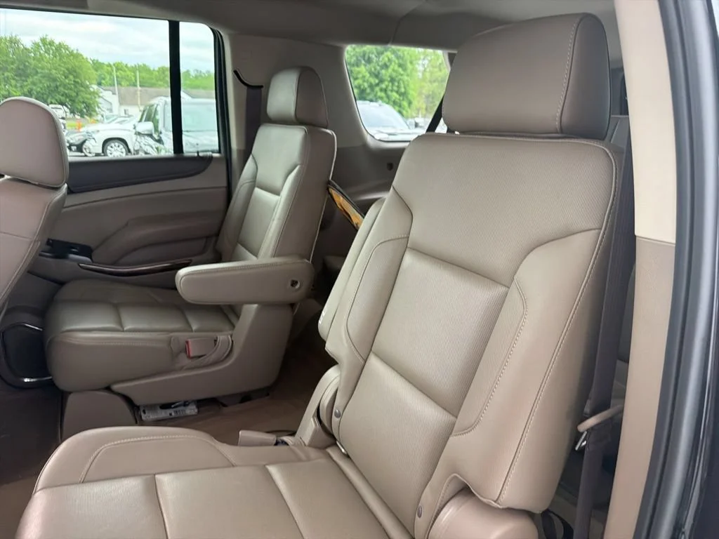 Used 2018 ONYX BLACK GMC SLT image 7