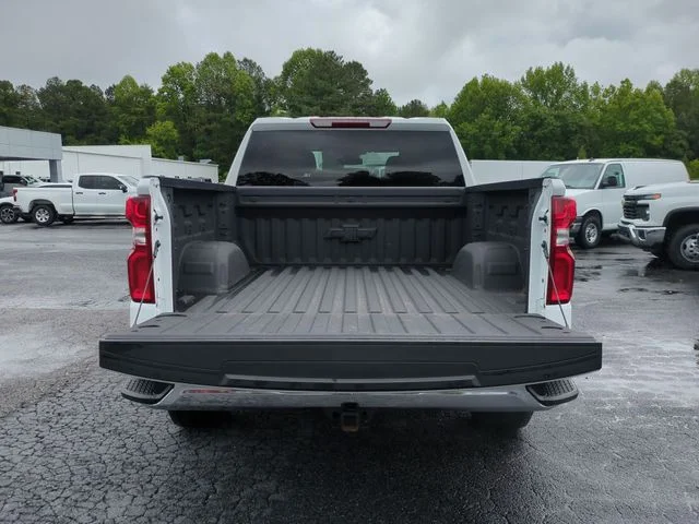 Used 2025 White Chevrolet LTZ image 23