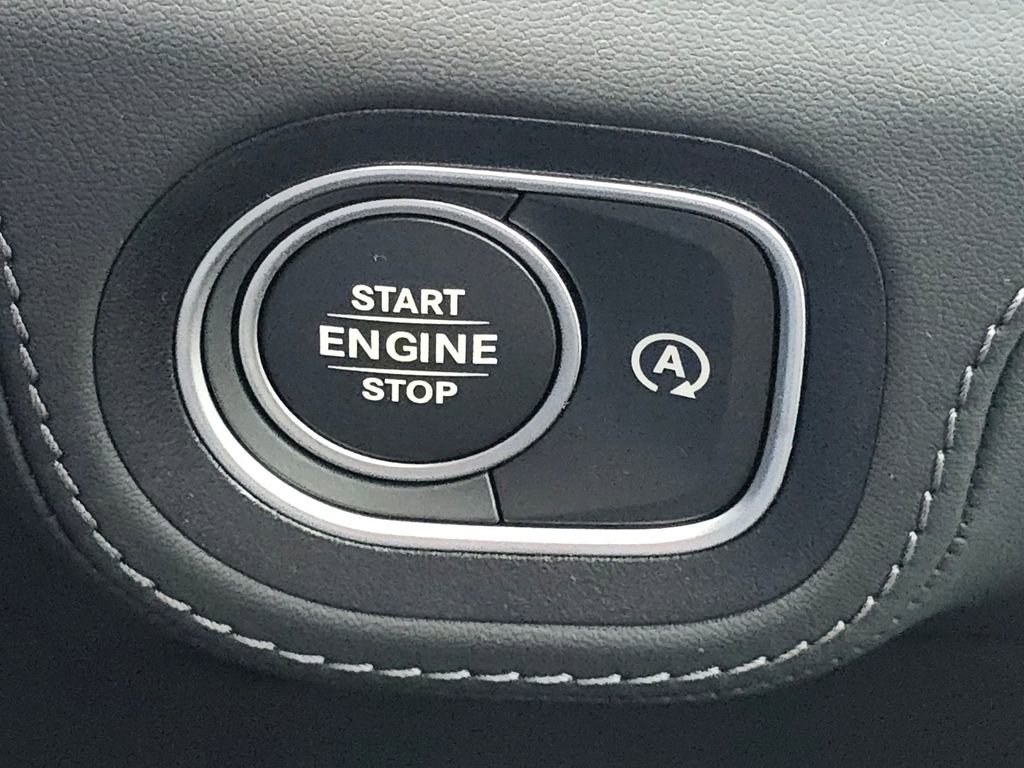 New 2026 MANUFAKTUR Alpine Grey Mercedes-Benz GLE 63 S AMG® image 81
